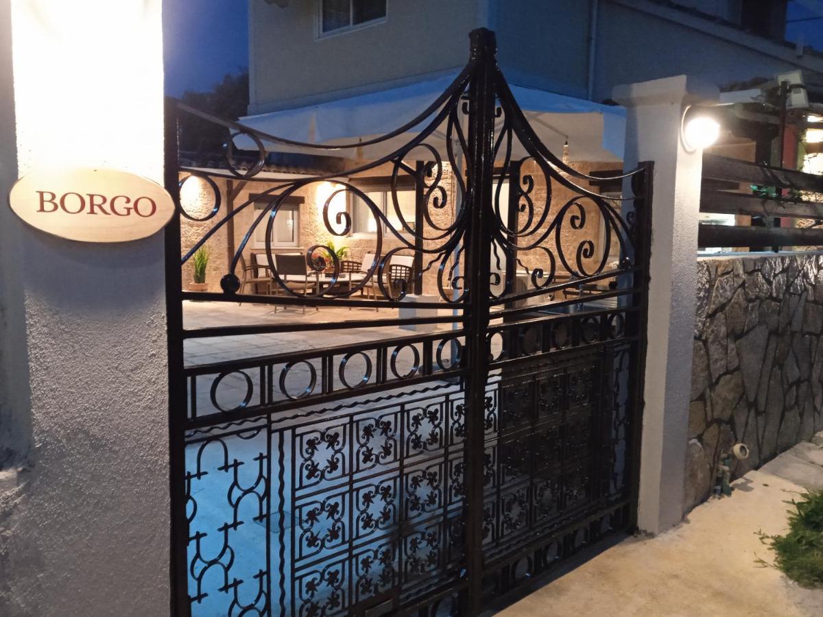 Borgo! Ευχάριστο Εξοχικό Σπίτι Δίπλα Στη Θάλασσα!! Villa Lefkáda Exterior foto