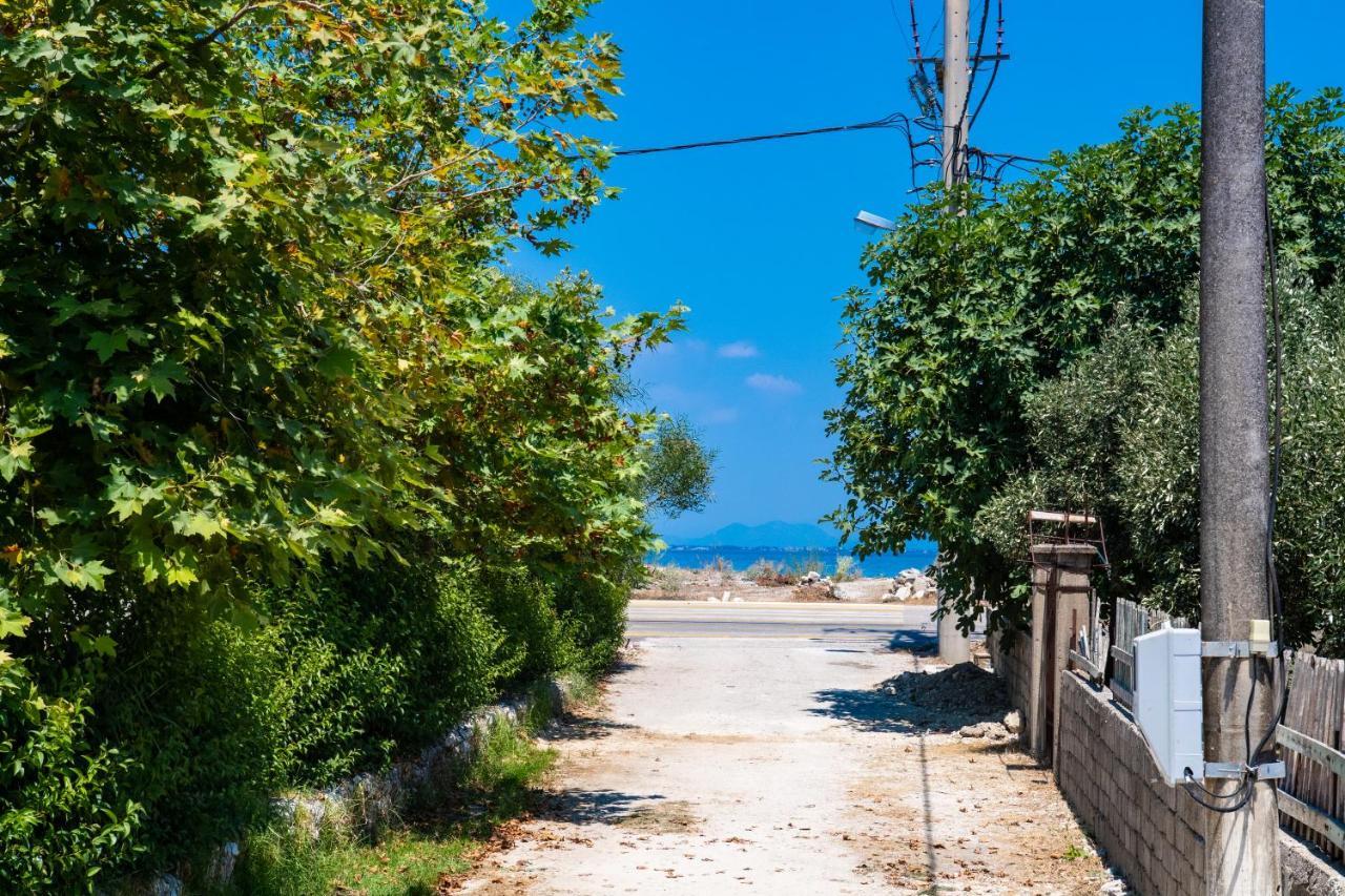 Borgo! Ευχάριστο Εξοχικό Σπίτι Δίπλα Στη Θάλασσα!! Villa Lefkáda Exterior foto